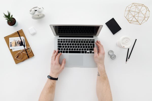 Découvrez les tendances actuelles sur www.iphonecoffee.com